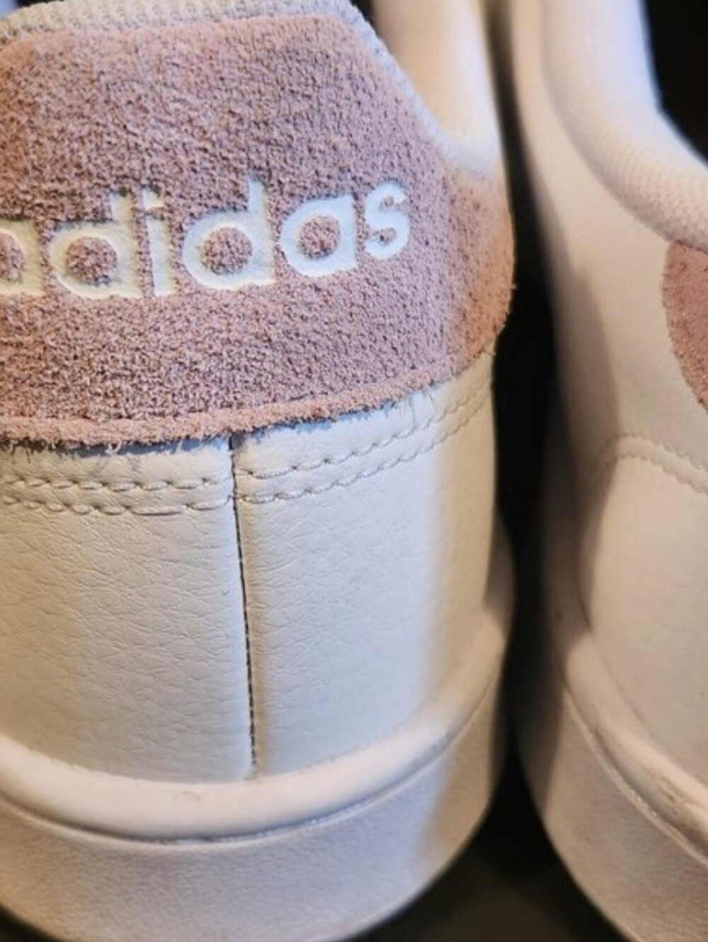 Adidas Womens Oiginal Sneakers - Picture 5 of 11